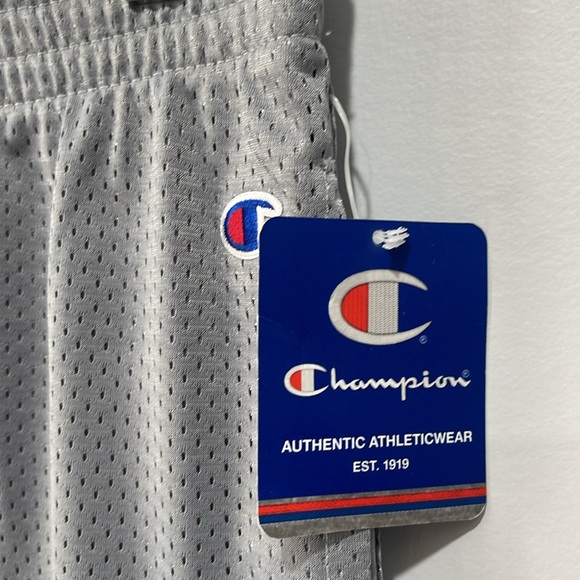Champion Boy’s shorts size large gray vented NEW - Picture 5 of 11